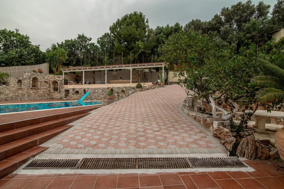 Cretan Biosuites Palaiokastro  Exterior foto